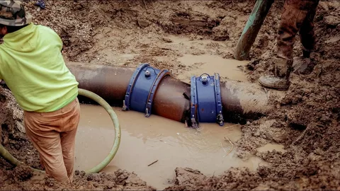 Who Offers Emergency Water Line Repair in Green Hills, TN?